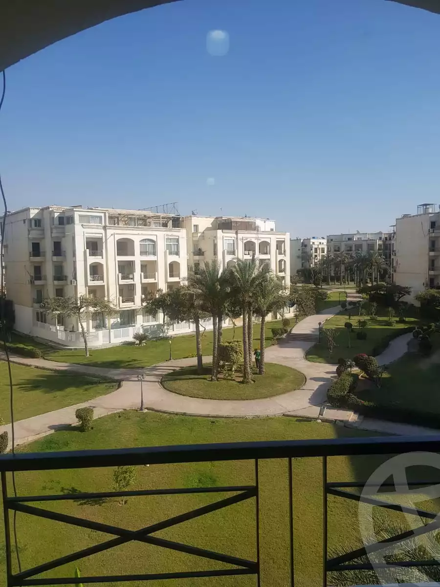 https://aqarmap.com.eg/en/listing/6327591-for-sale-cairo-el-sheikh-zayed-city-compounds-hadayek-el-mohandiseen