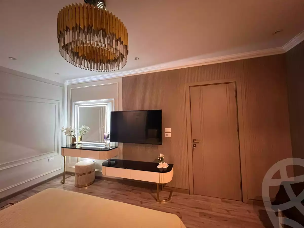https://aqarmap.com.eg/en/listing/6328337-for-sale-cairo-6th-of-october-hadaeq-october-kmbwnd-fy-hdyq-ktwbr-kenz
