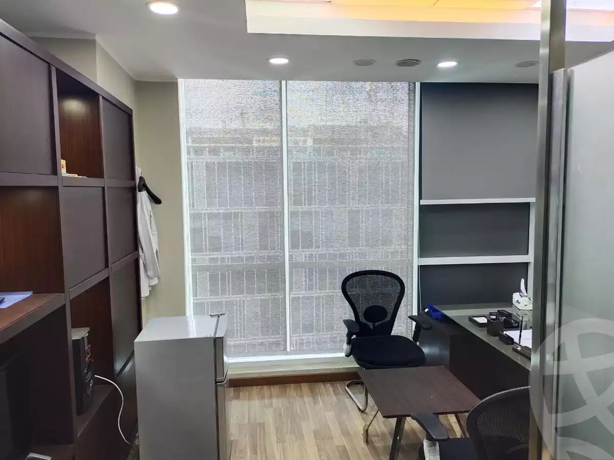 https://aqarmap.com.eg/ar/listing/6328904-for-sale-cairo-el-sheikh-zayed-city-compounds-capital-business-park