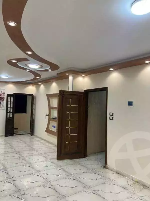 https://aqarmap.com.eg/ar/listing/6329730-for-sale-qalyubia-shubra-el-khaima-shubra-el-khaima-city-ahmed-oraby-st