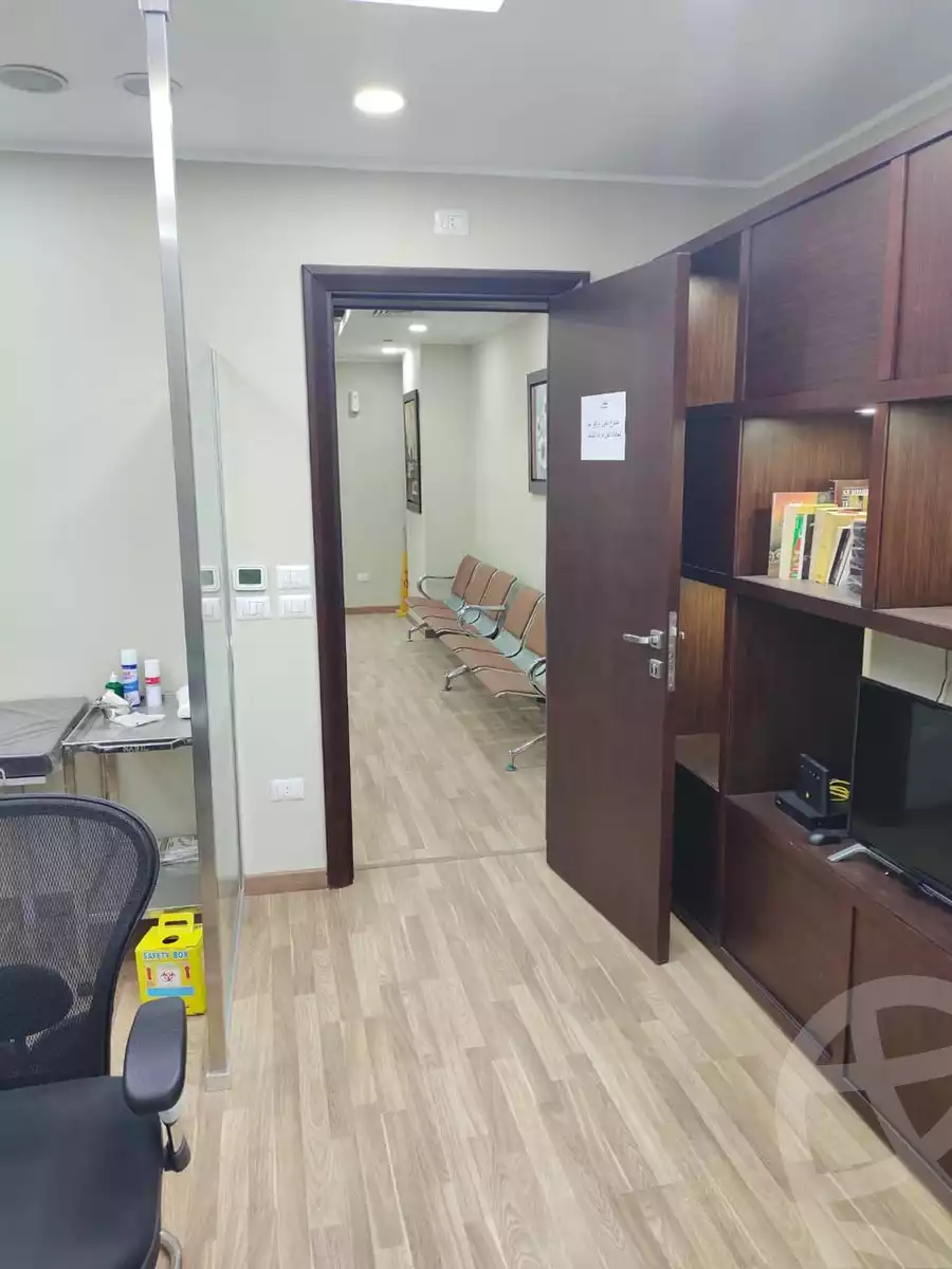 https://aqarmap.com.eg/ar/listing/6330725-for-sale-cairo-el-sheikh-zayed-city-compounds-capital-business-park