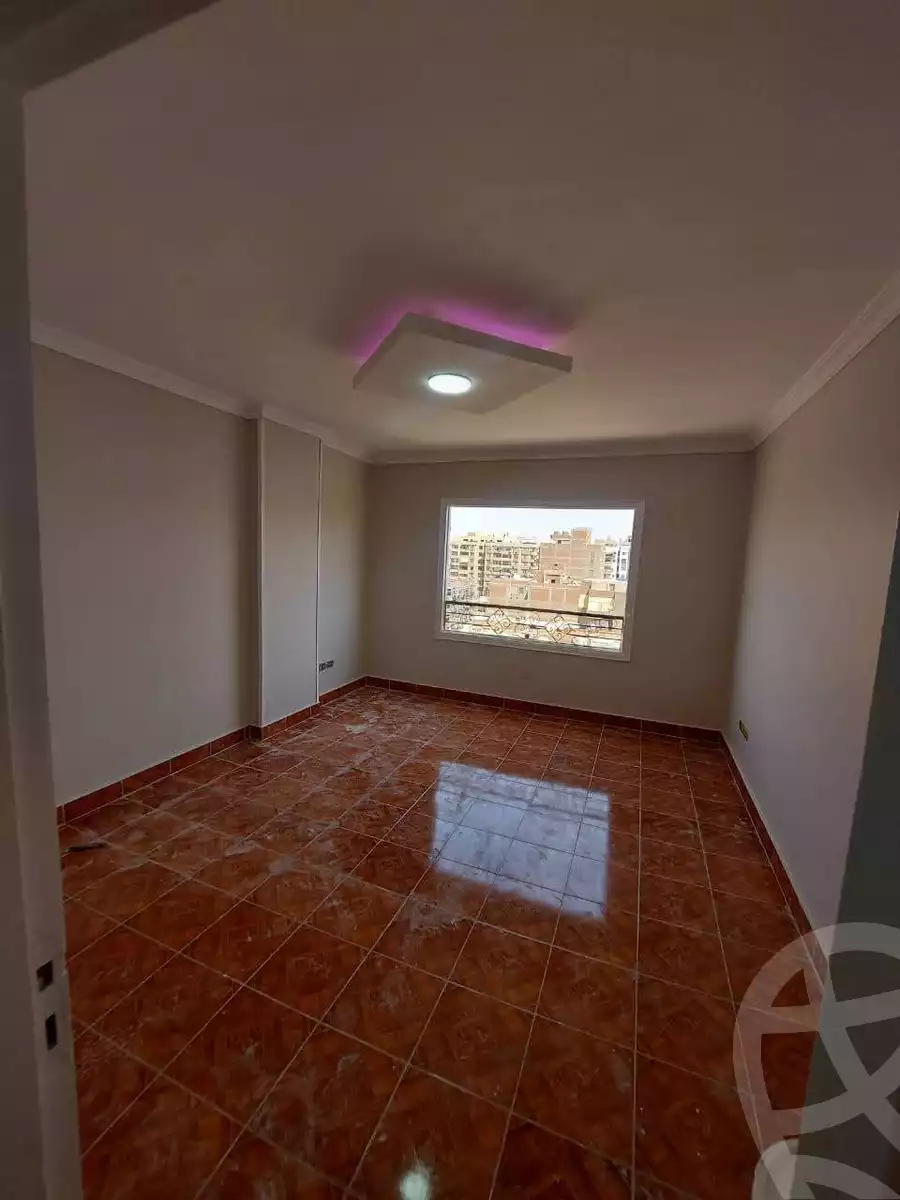 https://aqarmap.com.eg/ar/listing/6332009-for-sale-cairo-helwan-helwan-el-sharkeya-ismael-kamel-st