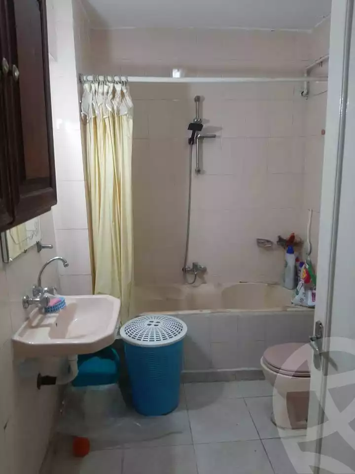 https://aqarmap.com.eg/en/listing/6332063-for-sale-alexandria-roshdy