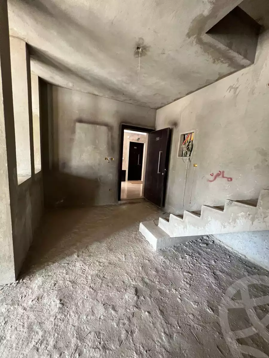 https://aqarmap.com.eg/en/listing/6332228-for-sale-cairo-new-cairo-compounds-eastown-spectrum-eastown-compound