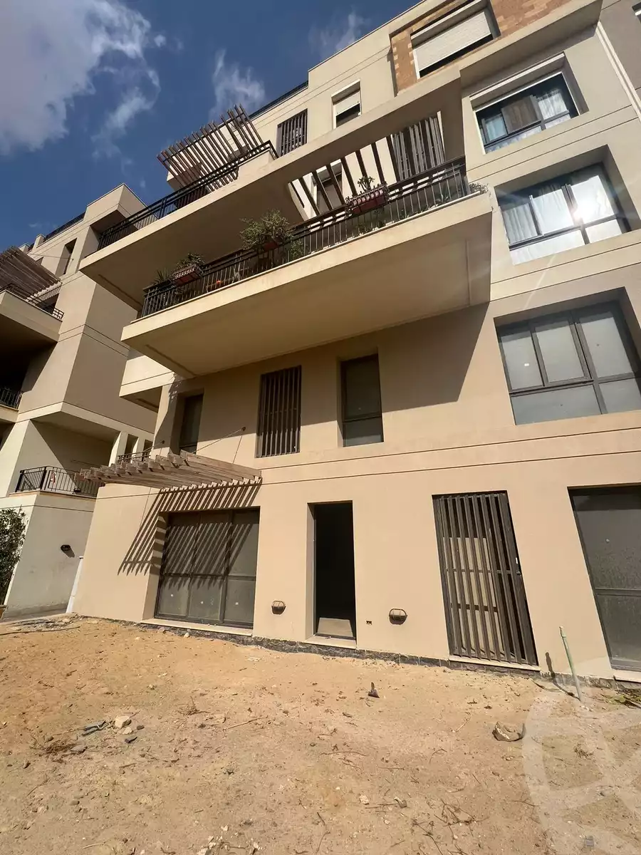 https://aqarmap.com.eg/en/listing/6332228-for-sale-cairo-new-cairo-compounds-eastown-spectrum-eastown-compound
