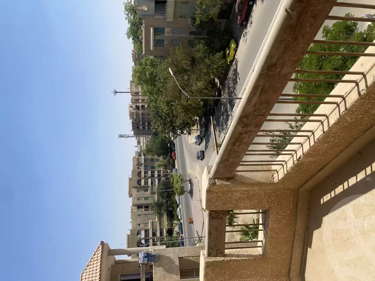 https://aqarmap.com.eg/en/listing/6332717-for-sale-cairo-ain-shams-6-october-st