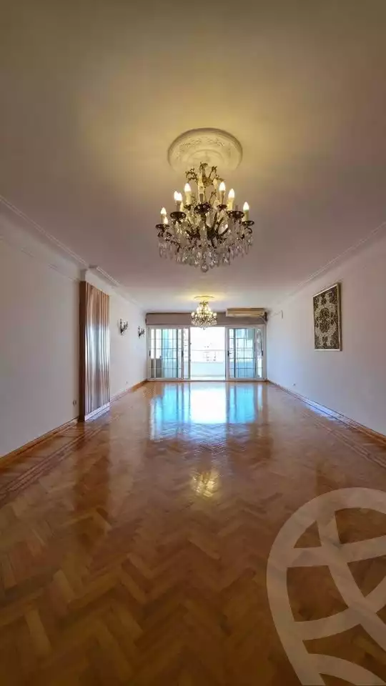 https://aqarmap.com.eg/ar/listing/6333679-for-sale-alexandria-ganaklis-shr-mrtdy-bsh