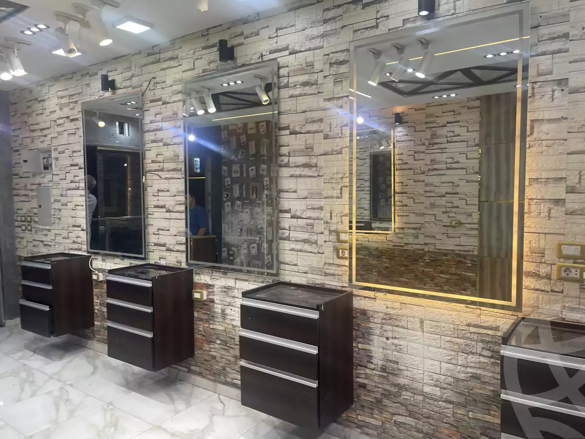 https://aqarmap.com.eg/ar/listing/6334110-for-rent-cairo-al-oubour-l-bwr-ljdyd-hy-lhry-el-horeya-mall-meamar-el-ashraf