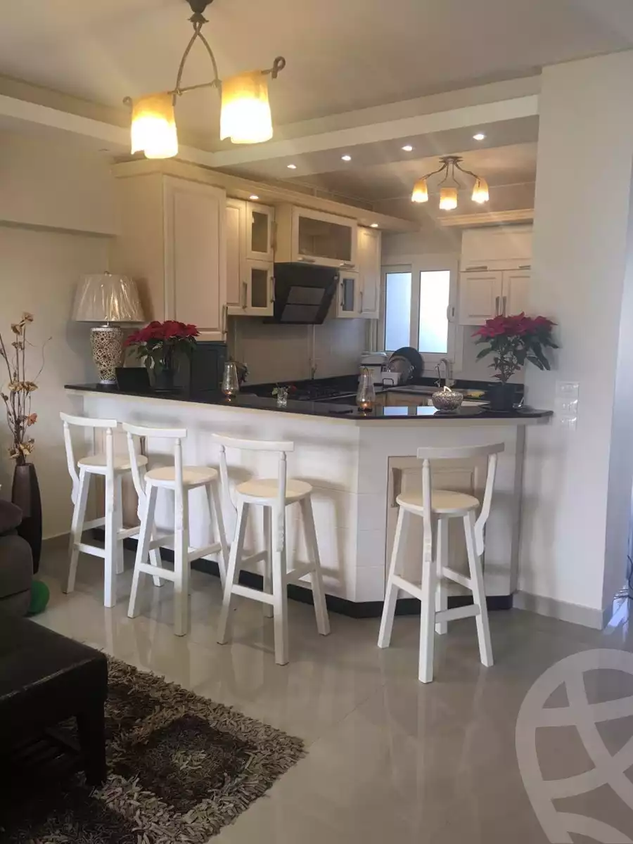 https://aqarmap.com.eg/en/listing/6334258-for-sale-cairo-new-cairo-compounds-hyde-park-cluster-1-hyde-park