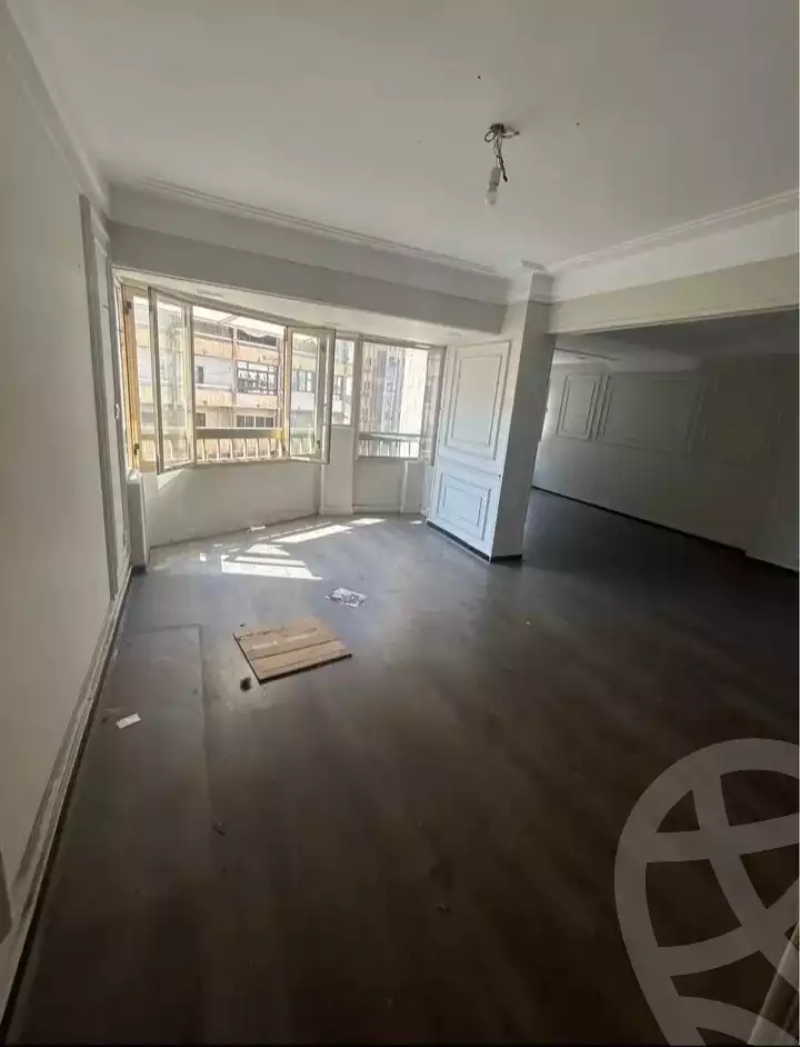 https://aqarmap.com.eg/ar/listing/6335347-for-sale-alexandria-bw-qyr-al-hedaya-st