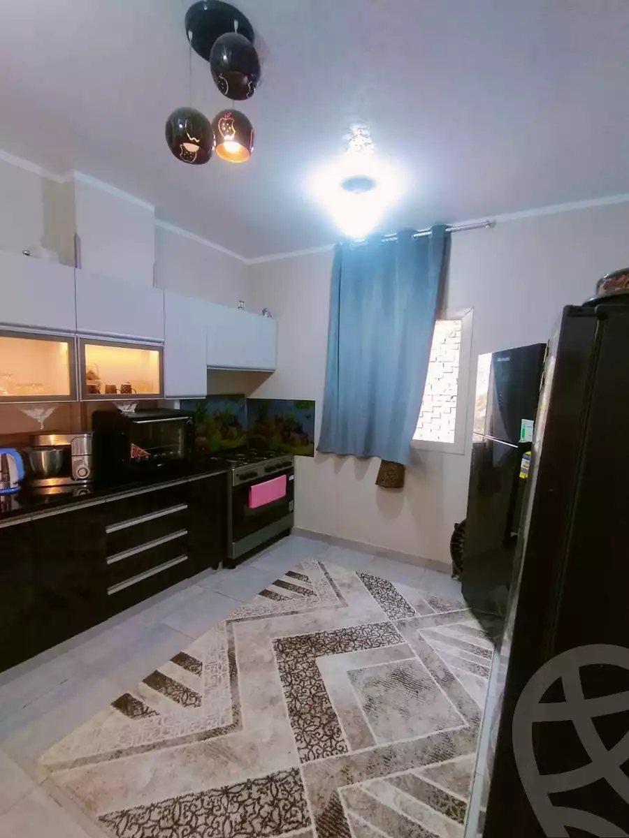https://aqarmap.com.eg/ar/listing/6336971-for-sale-cairo-helwan-kwrnysh-hlwn