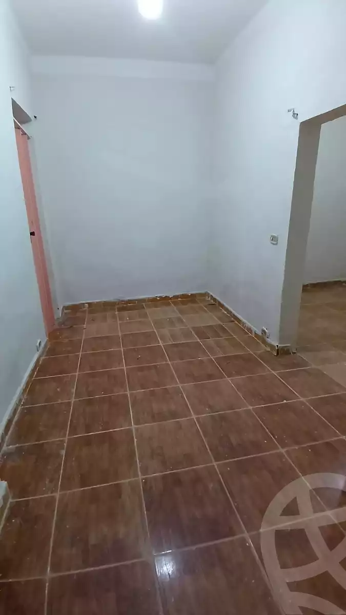 https://aqarmap.com.eg/en/listing/6336756-for-sale-alexandria-alhadara-new-el-hadra-el-zahraa-st