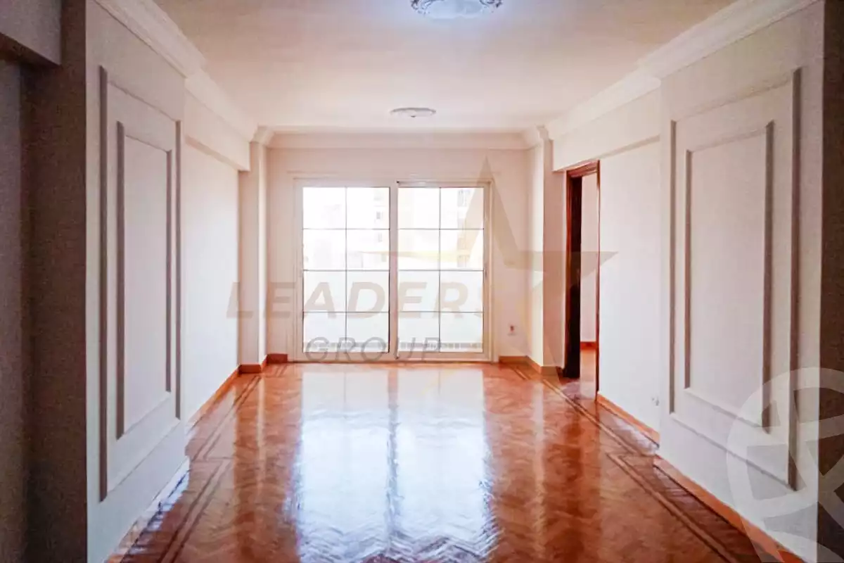 https://aqarmap.com.eg/ar/listing/6337789-for-sale-alexandria-ganaklis