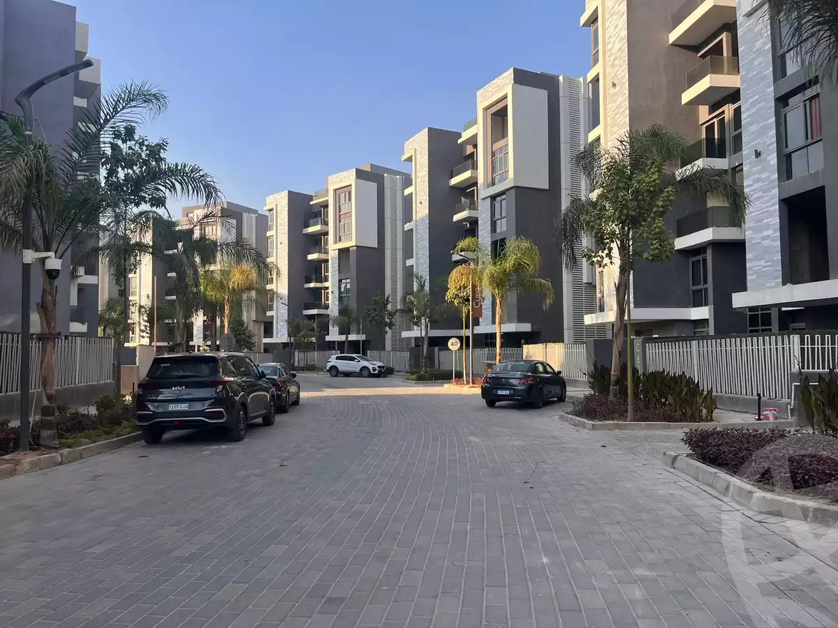 https://aqarmap.com.eg/en/listing/6338093-for-sale-cairo-6th-of-october-hadaeq-october-kmbwnd-fy-hdyq-ktwbr-sun-capital