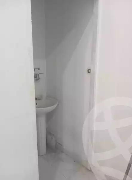 https://aqarmap.com.eg/ar/listing/6339950-for-rent-alexandria-zezenia