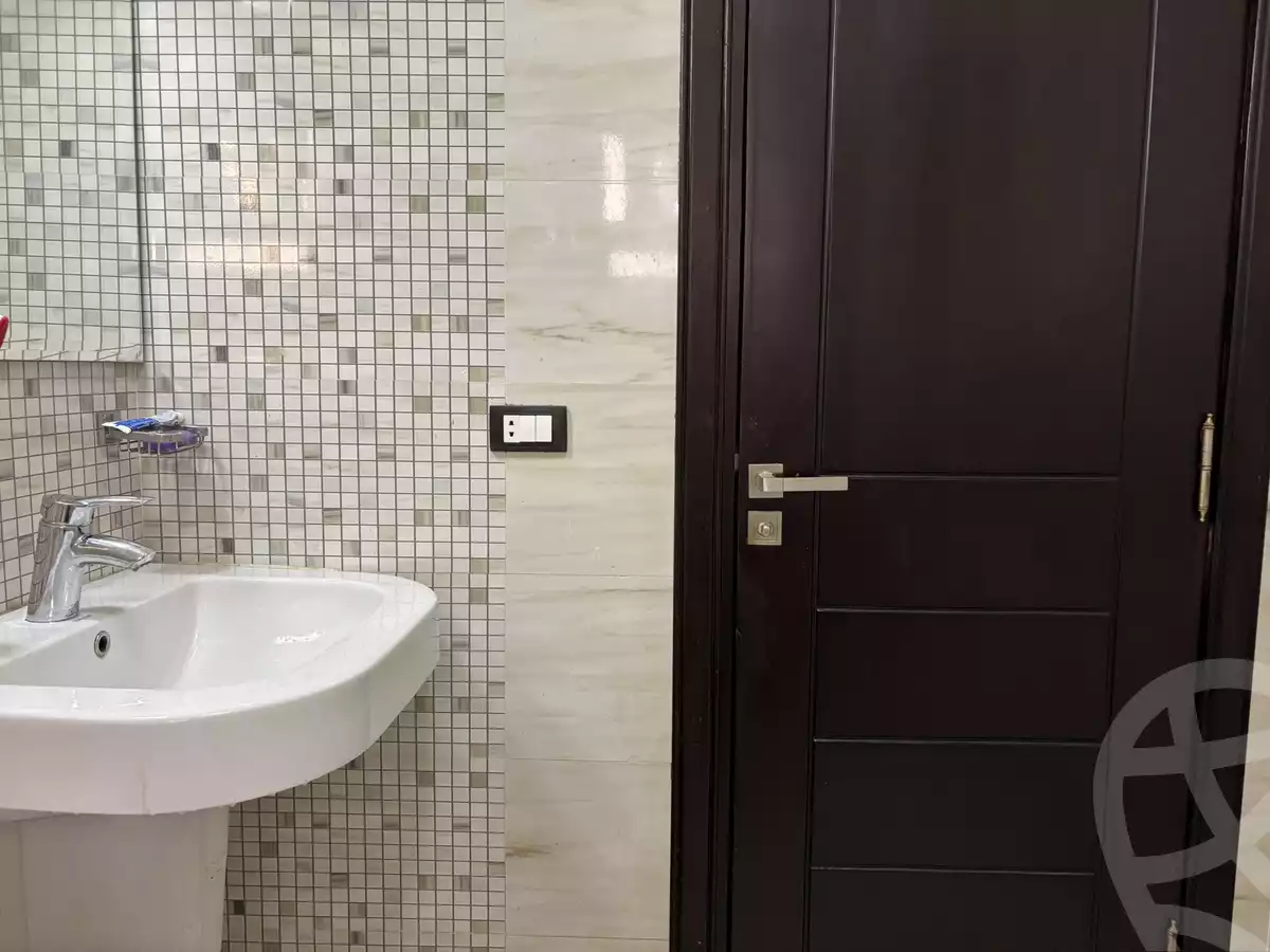 https://aqarmap.com.eg/en/listing/6312608-for-rent-cairo-new-cairo-el-banafsg-el-banafsag-omarat-al-gabri-st