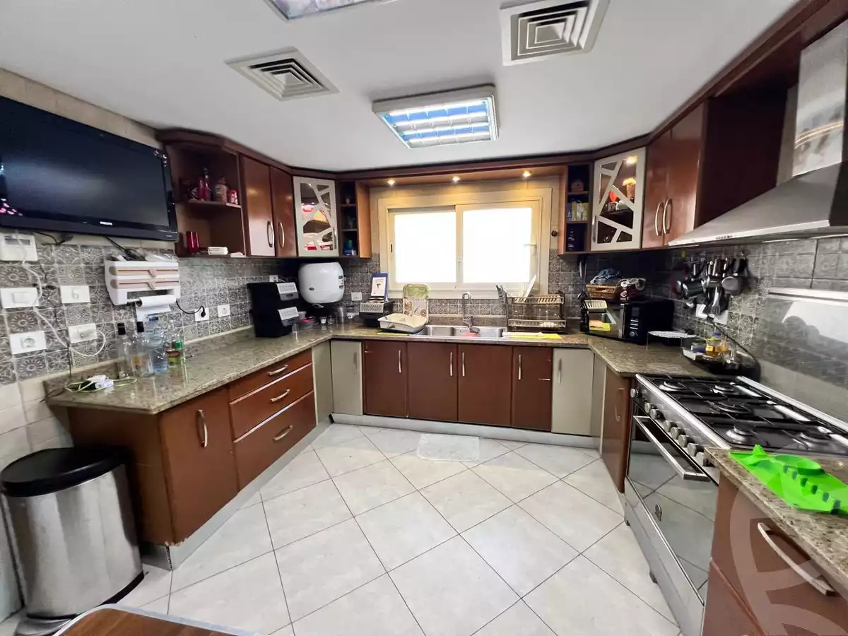https://aqarmap.com.eg/en/listing/6340233-for-rent-cairo-6th-of-october-compounds-new-giza-wyst-rydj-ryzydns-nyw-jyz-llttwyr-l-qry