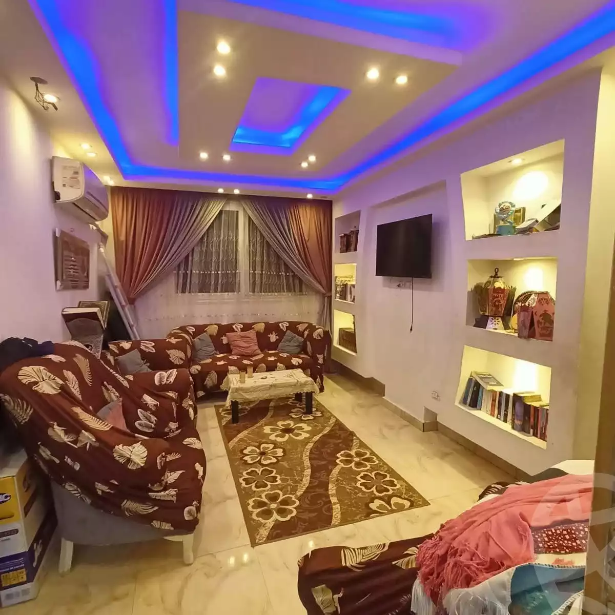 https://aqarmap.com.eg/ar/listing/6340373-for-sale-cairo-ain-shams-el-naam-wafik-abbas-st