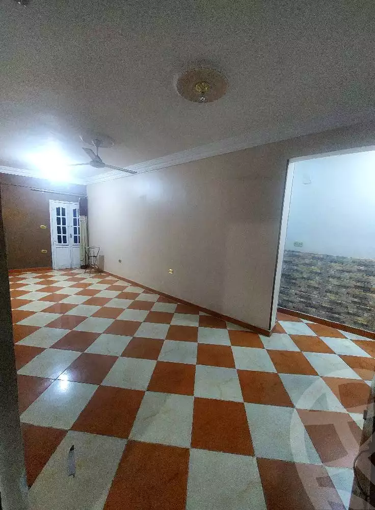 https://aqarmap.com.eg/en/listing/6340540-for-sale-cairo-ain-shams-6-october-st