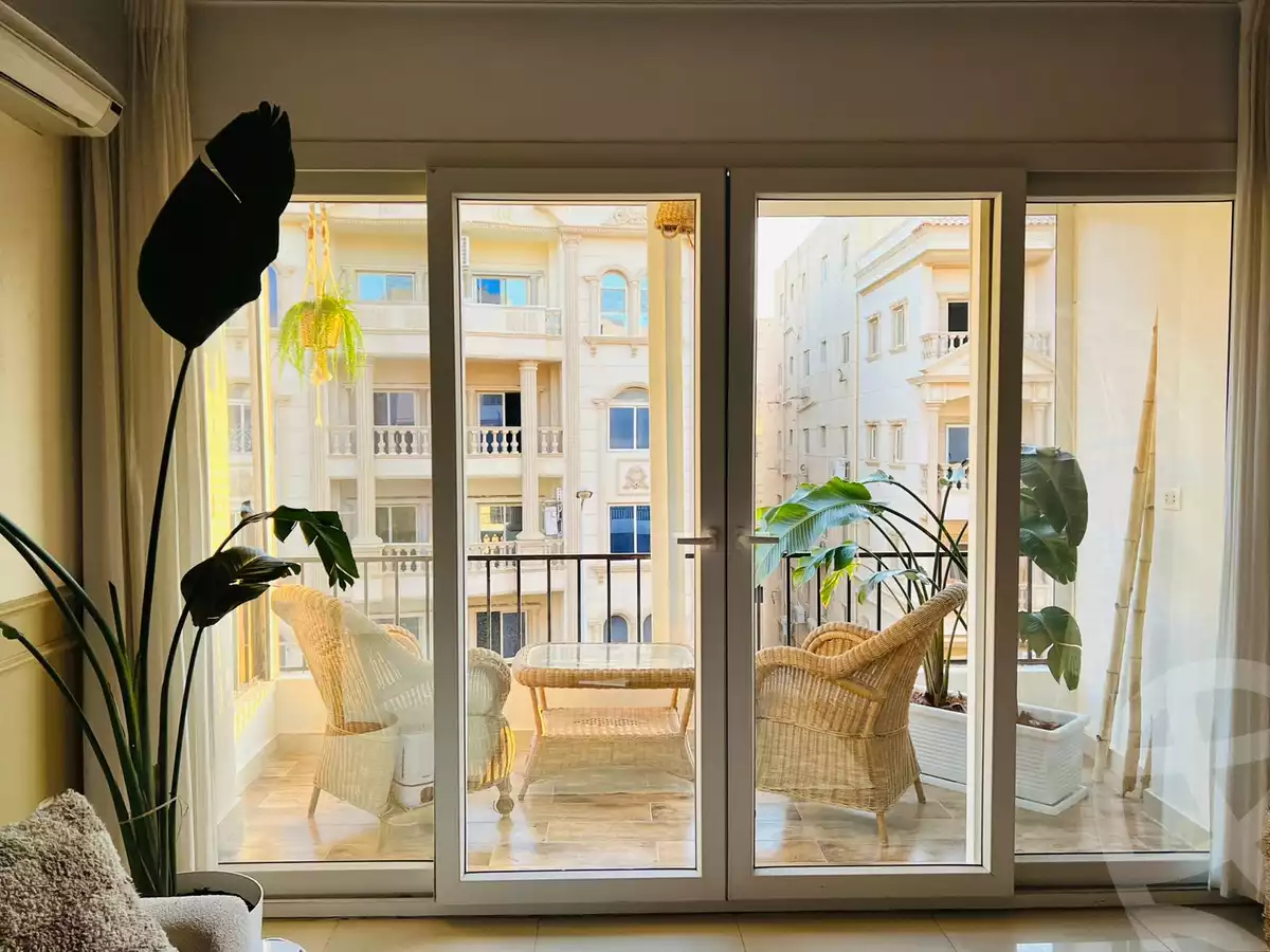 https://aqarmap.com.eg/ar/listing/6342352-for-rent-cairo-new-cairo-90th-street-90th-after-auc