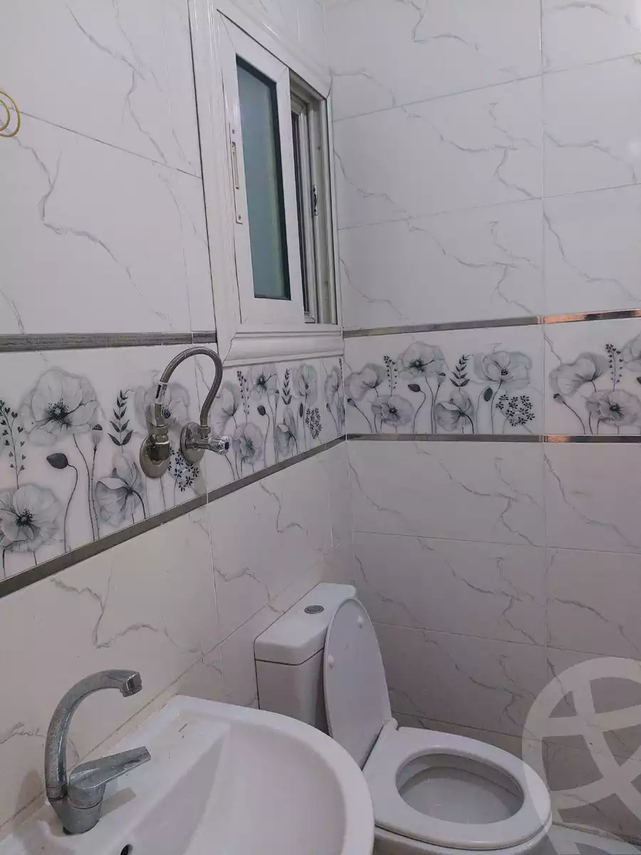 https://aqarmap.com.eg/ar/listing/6343471-for-rent-cairo-ain-shams-mnshy-lthryr