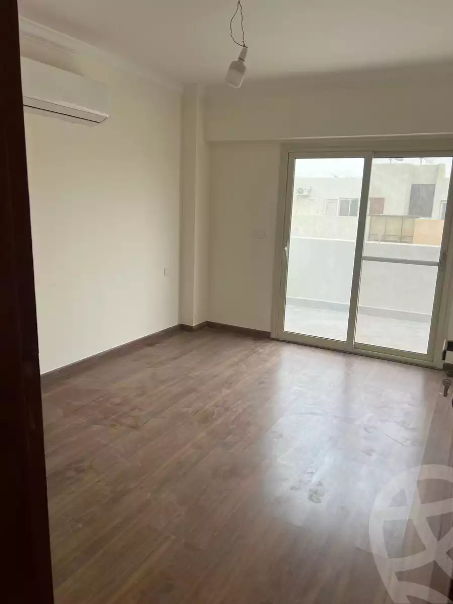 https://aqarmap.com.eg/ar/listing/6343659-for-rent-cairo-new-cairo-compounds-brwmynd-ryzydns-wdy-djl-llttwyr