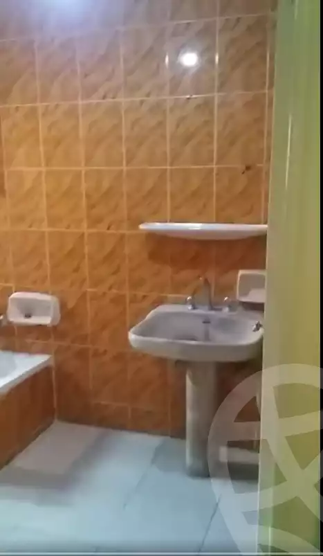 https://aqarmap.com.eg/en/listing/6343753-for-rent-cairo-el-zaytun-lzytwn-lshrqy-toman-bai-st