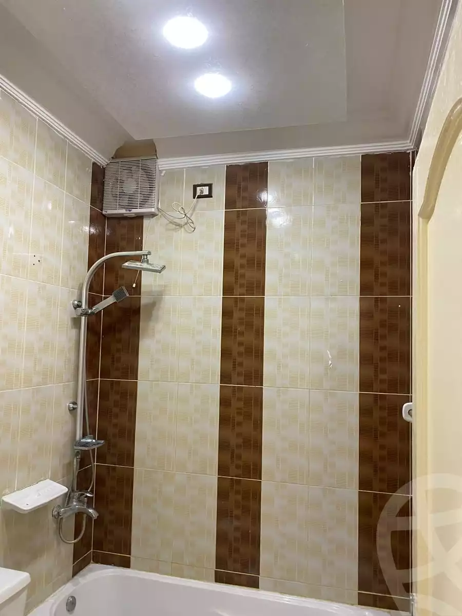 https://aqarmap.com.eg/ar/listing/6343899-for-rent-cairo-new-cairo-el-banafsg-el-banafsag-12