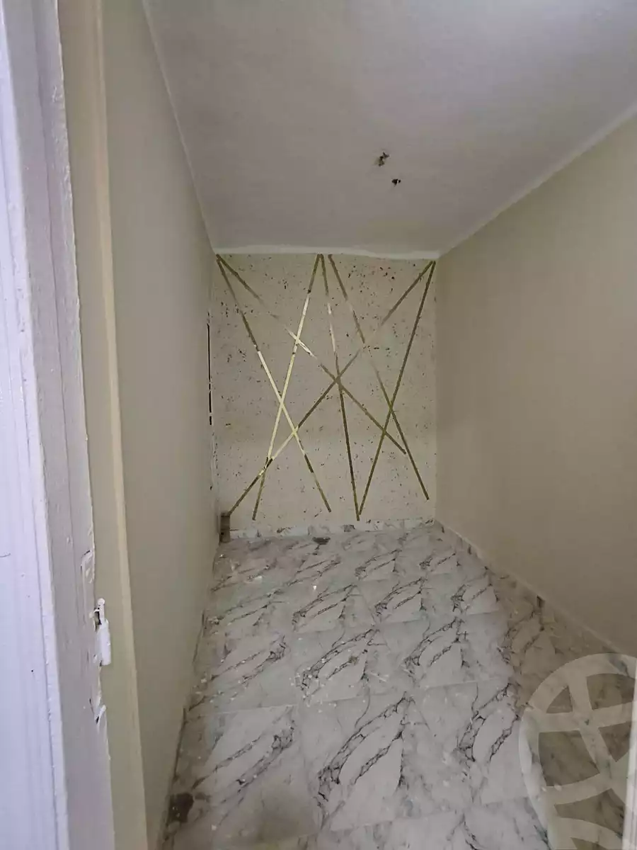 https://aqarmap.com.eg/ar/listing/6343940-for-sale-qalyubia-shubra-el-khaima-om-bayoumi