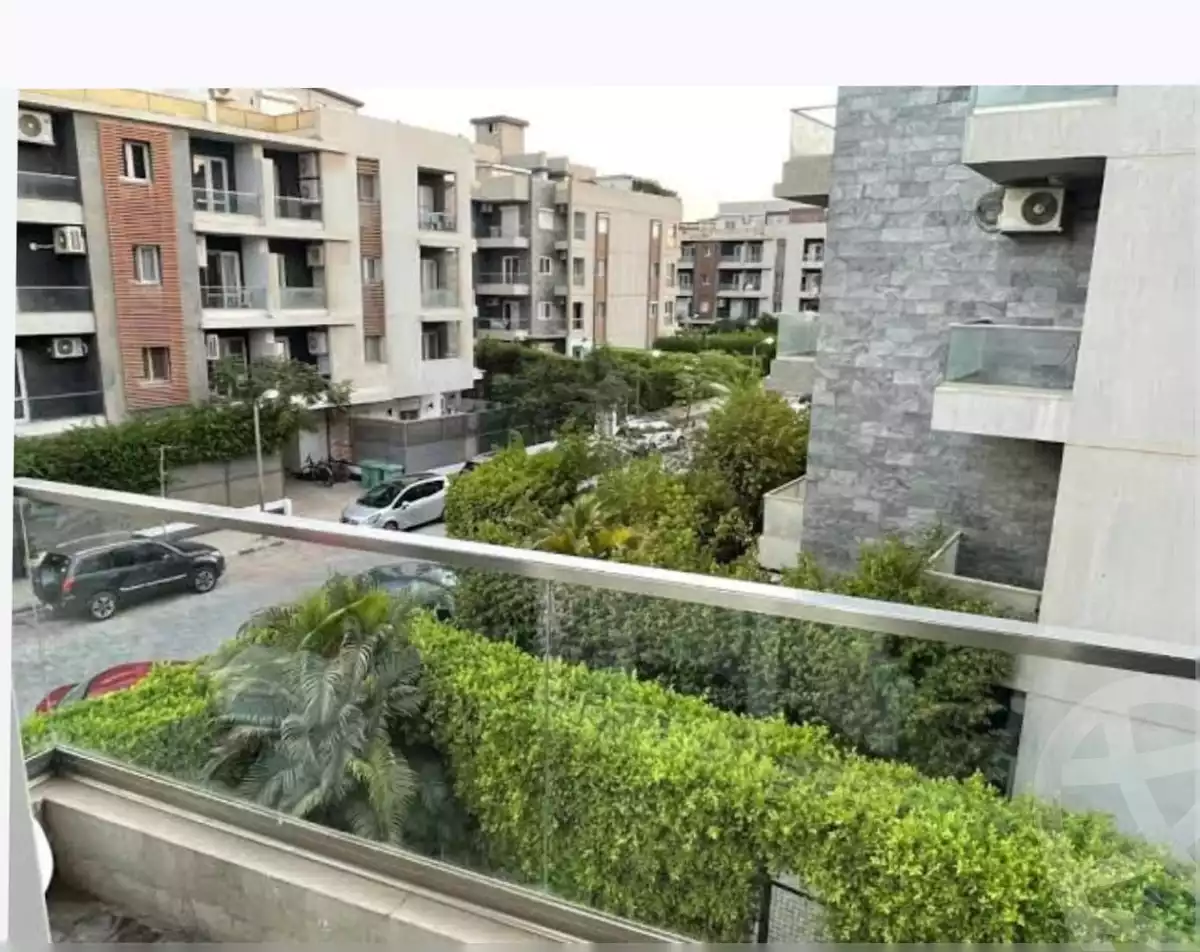 https://aqarmap.com.eg/en/listing/6345921-for-sale-cairo-el-sheikh-zayed-city-compounds-zayed-dunes