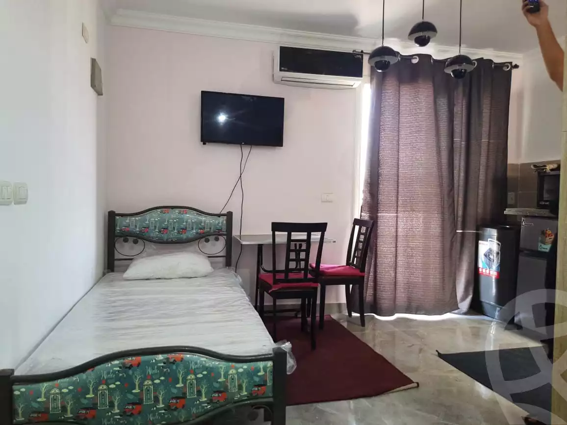 https://aqarmap.com.eg/en/listing/6346030-for-rent-cairo-new-cairo-compounds-jyd