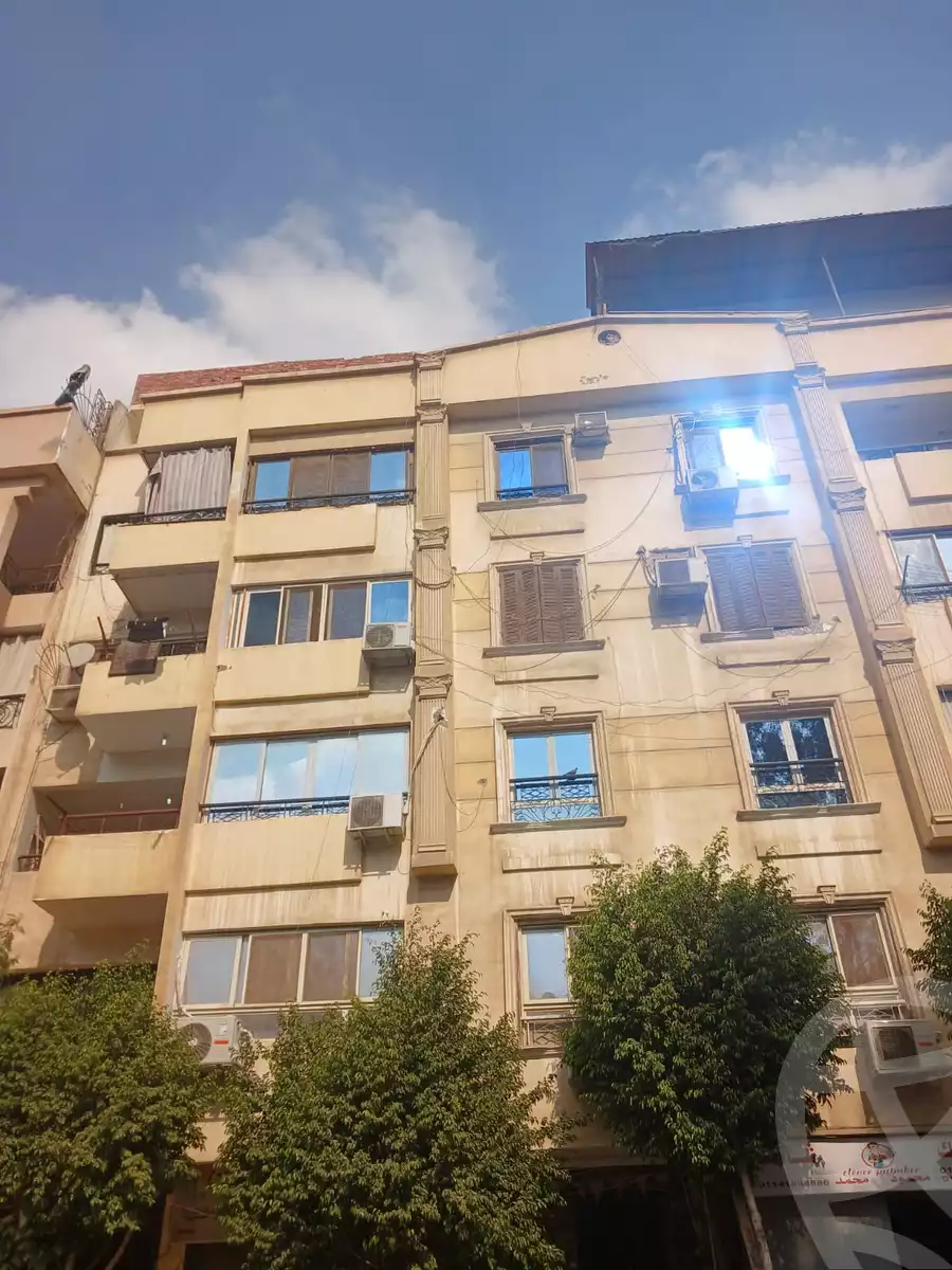 https://aqarmap.com.eg/en/listing/6346593-for-sale-cairo-mokattam-lhdb-l-ly-manteqt-ganob-s