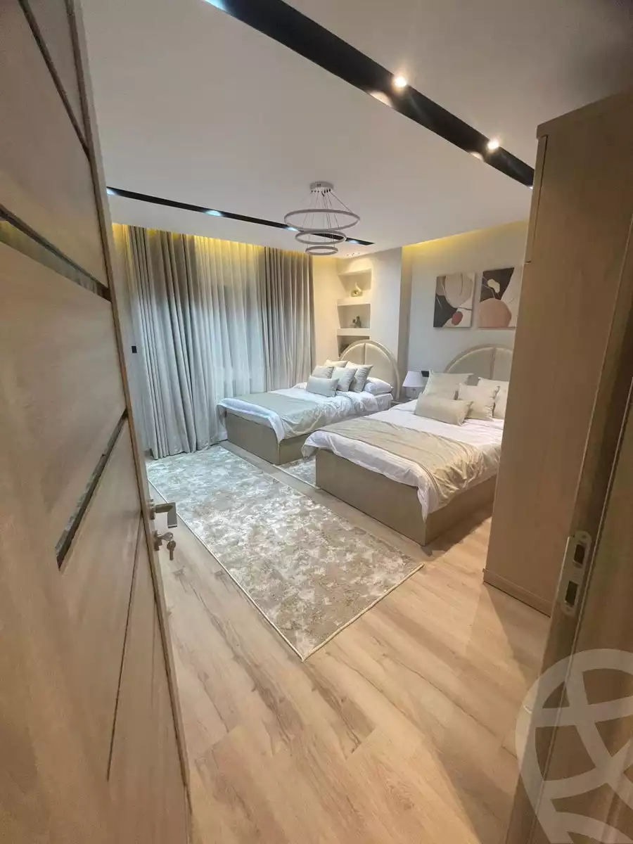https://aqarmap.com.eg/en/listing/6346805-for-sale-cairo-new-cairo-compounds-mwrd-fq-llttwyr