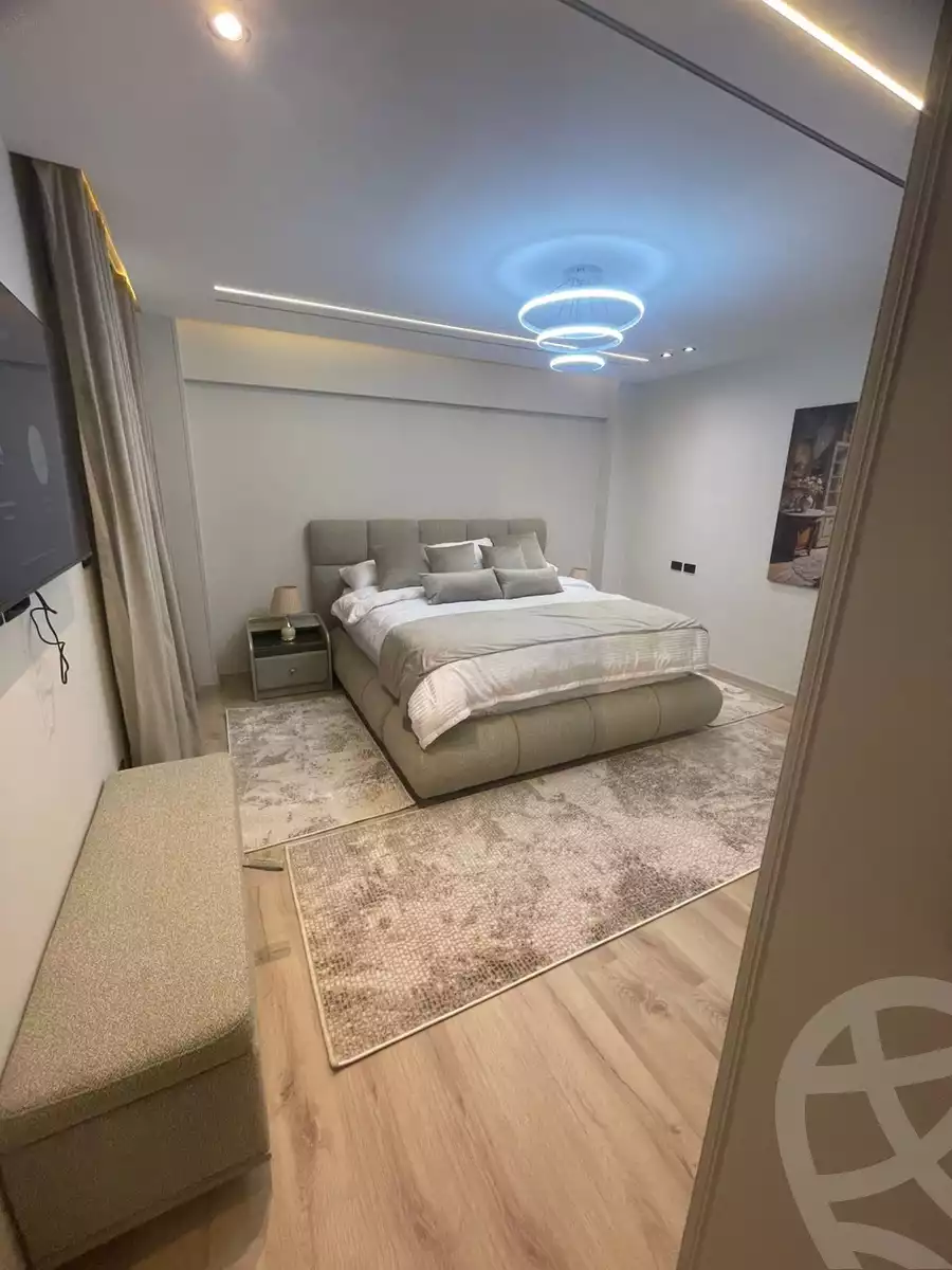 https://aqarmap.com.eg/en/listing/6346805-for-sale-cairo-new-cairo-compounds-mwrd-fq-llttwyr