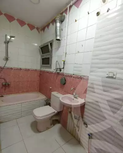 https://aqarmap.com.eg/en/listing/6344216-for-sale-qalyubia-shubra-el-khaima
