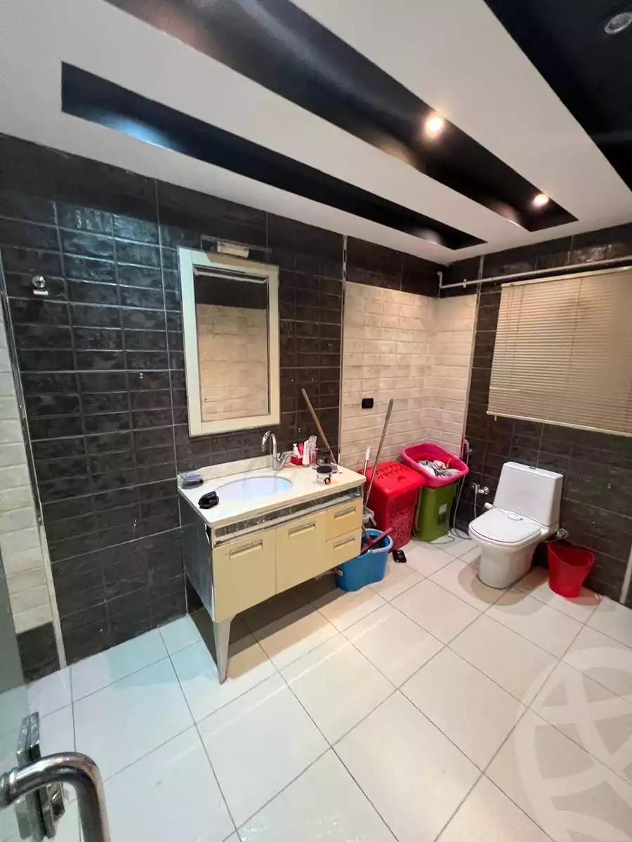 https://aqarmap.com.eg/ar/listing/6349995-for-sale-cairo-helwan-helwan-el-sharkeya-abd-el-rahman-pasha-st