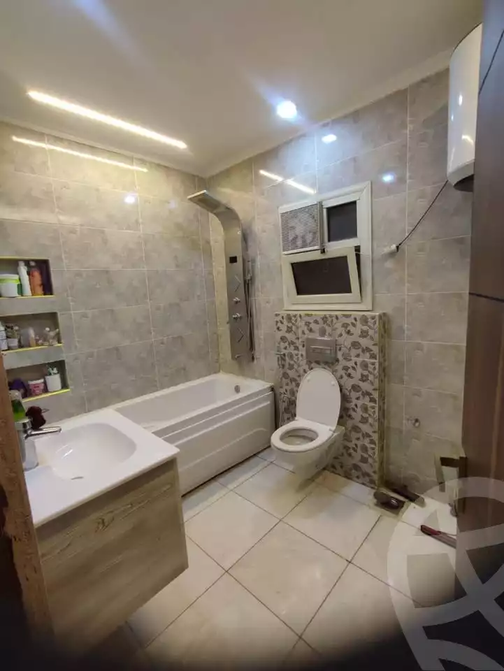 https://aqarmap.com.eg/ar/listing/6350292-for-sale-cairo-faisal-el-tawabeq-el-mansheya-st