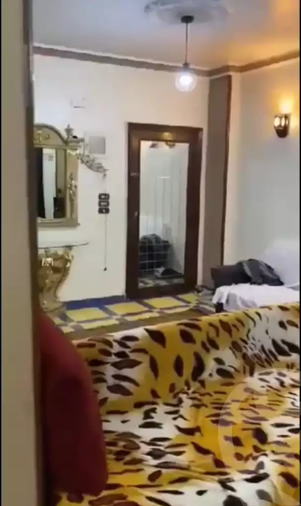 https://aqarmap.com.eg/en/listing/6351107-for-sale-cairo-el-haram-shareaa-khatem-el-morsalen