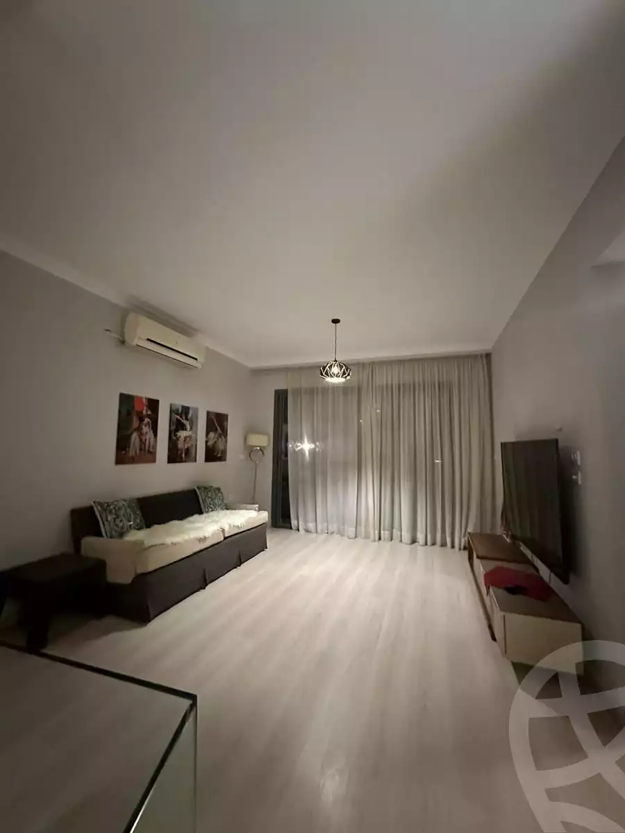 https://aqarmap.com.eg/en/listing/6351284-for-sale-cairo-el-sheikh-zayed-city-compounds-kmbwnd-ljry-swdyk