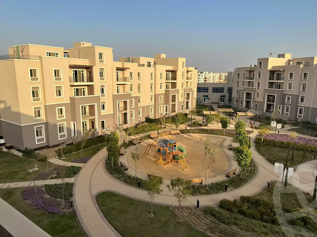 https://aqarmap.com.eg/en/listing/6351743-for-sale-cairo-6th-of-october-compounds-october-plaza