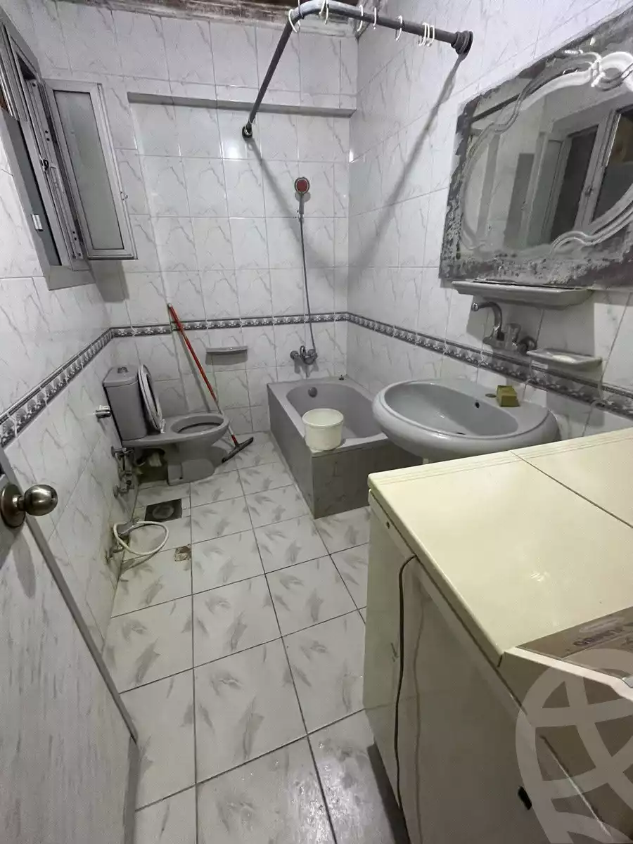 https://aqarmap.com.eg/en/listing/6352308-for-rent-alexandria-alhadara-new-el-hadra
