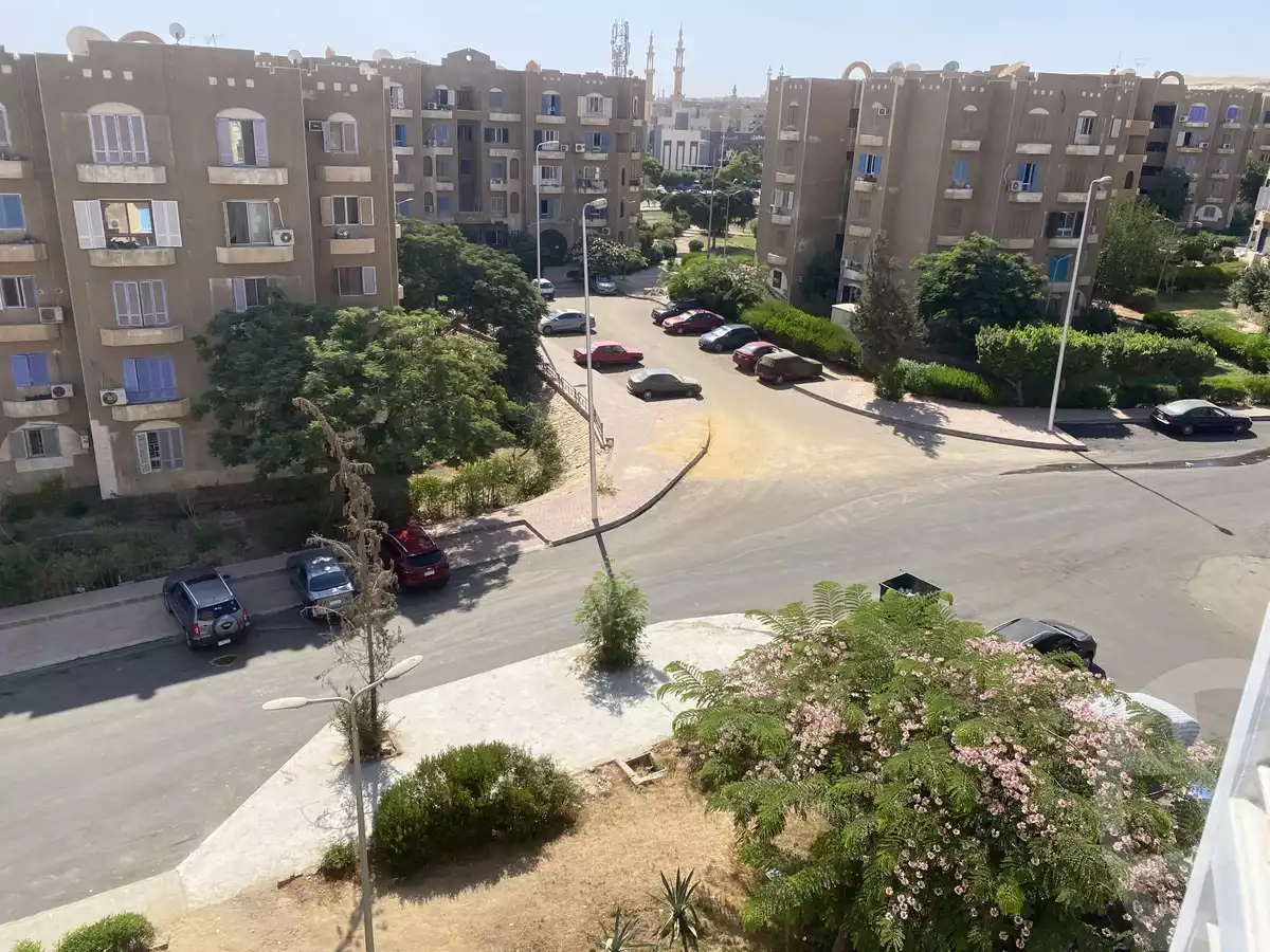 https://aqarmap.com.eg/en/listing/6352134-for-sale-cairo-el-sheikh-zayed-city-el-hay-el-thaleth-ashaer-area-1-street-13