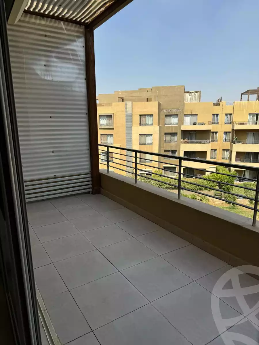 https://aqarmap.com.eg/ar/listing/6353162-for-sale-cairo-6th-of-october-compounds-palm-parks