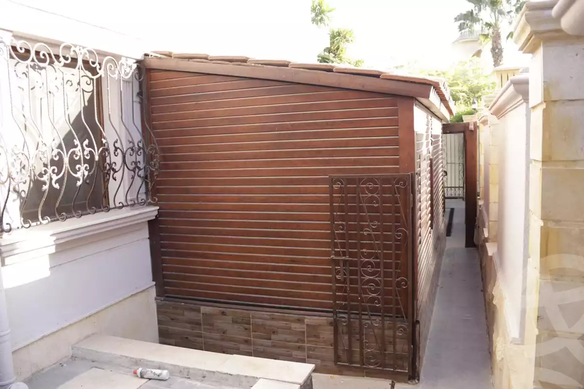 https://aqarmap.com.eg/en/listing/6354128-for-sale-cairo-el-shorouk-compounds-el-shorouk-2000