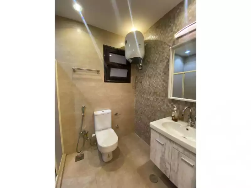 https://aqarmap.com.eg/ar/listing/6354143-for-rent-cairo-nasr-city-1st-zone-mohamed-talaat-salem-st