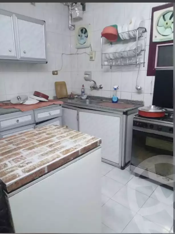https://aqarmap.com.eg/ar/listing/6354752-for-rent-qalyubia-shubra-el-khaima-el-shareaa-el-gadid-st