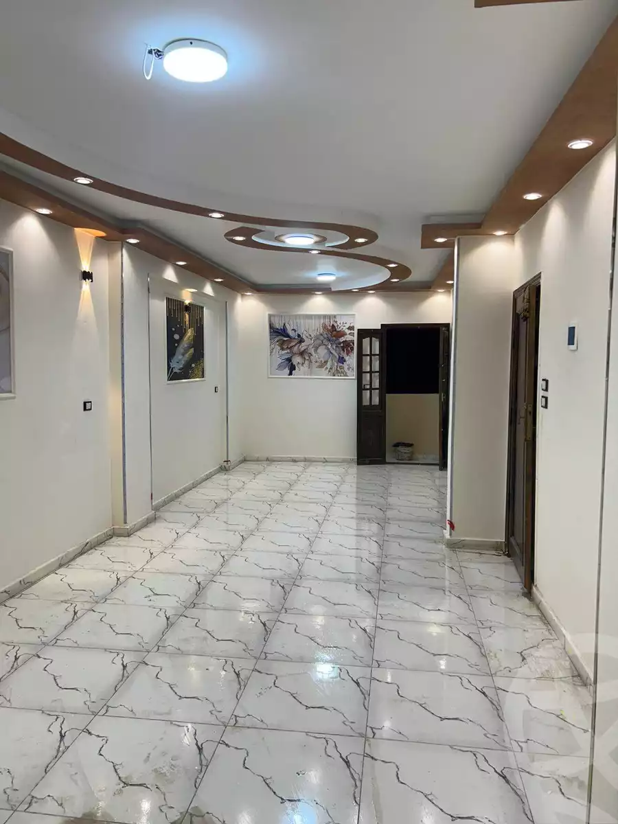 https://aqarmap.com.eg/ar/listing/6355953-for-sale-qalyubia-shubra-el-khaima-om-bayoumi