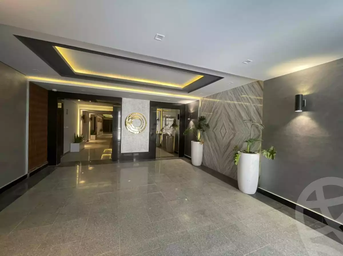 https://aqarmap.com.eg/ar/listing/6356050-for-sale-cairo-6th-of-october-hadaeq-october-kmbwnd-fy-hdyq-ktwbr-sun-capital