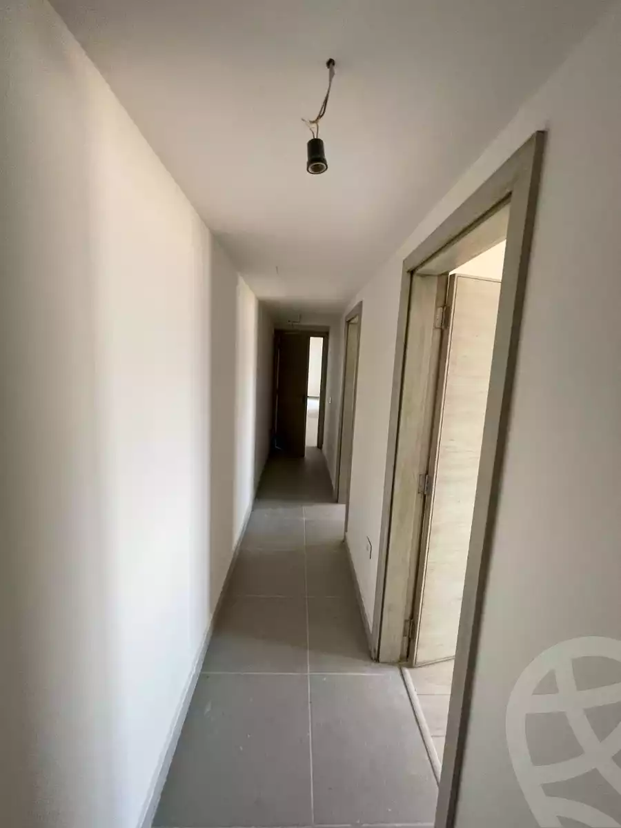 https://aqarmap.com.eg/en/listing/6356263-for-sale-cairo-el-shorouk-compounds-al-burouj-compound-imkan