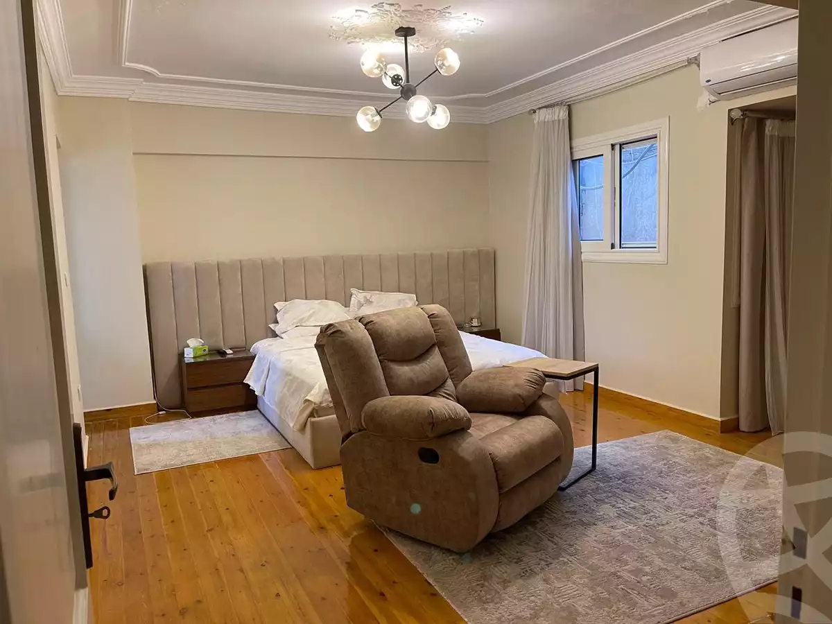 https://aqarmap.com.eg/ar/listing/6356392-for-sale-alexandria-kafr-abdo-kafr-abdou-st